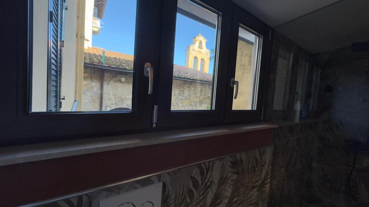 Suite Stylish & Cozy Apartment In The Heart Of Firenze Bagian luar foto