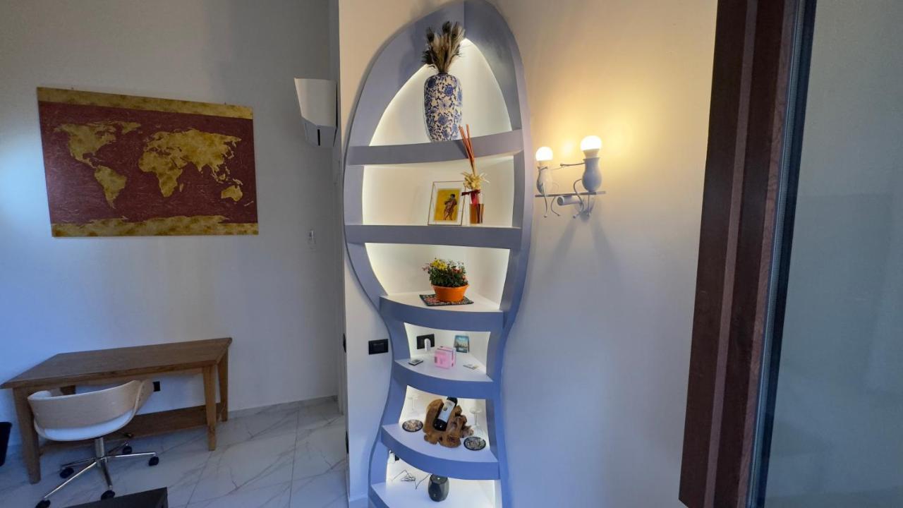 Suite Stylish & Cozy Apartment In The Heart Of Firenze Bagian luar foto