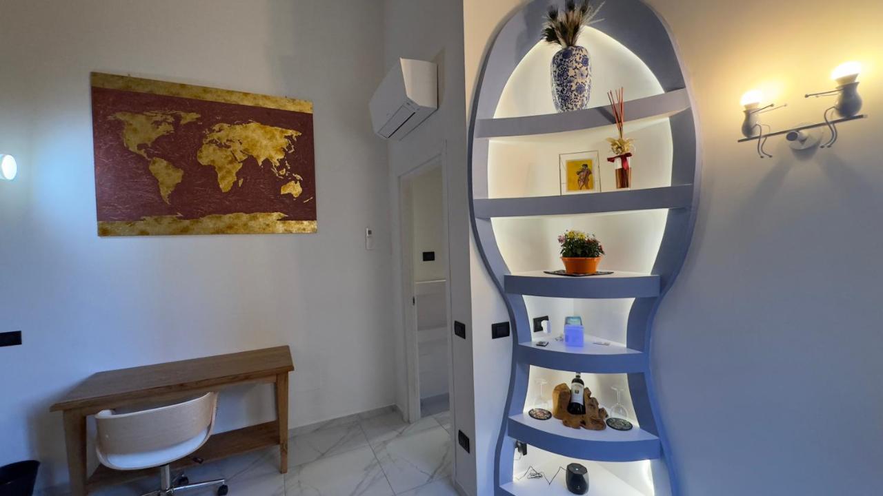 Suite Stylish & Cozy Apartment In The Heart Of Firenze Bagian luar foto