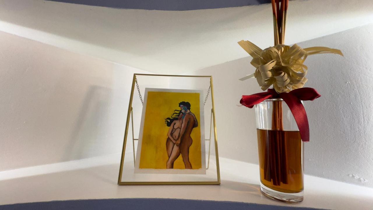 Suite Stylish & Cozy Apartment In The Heart Of Firenze Bagian luar foto