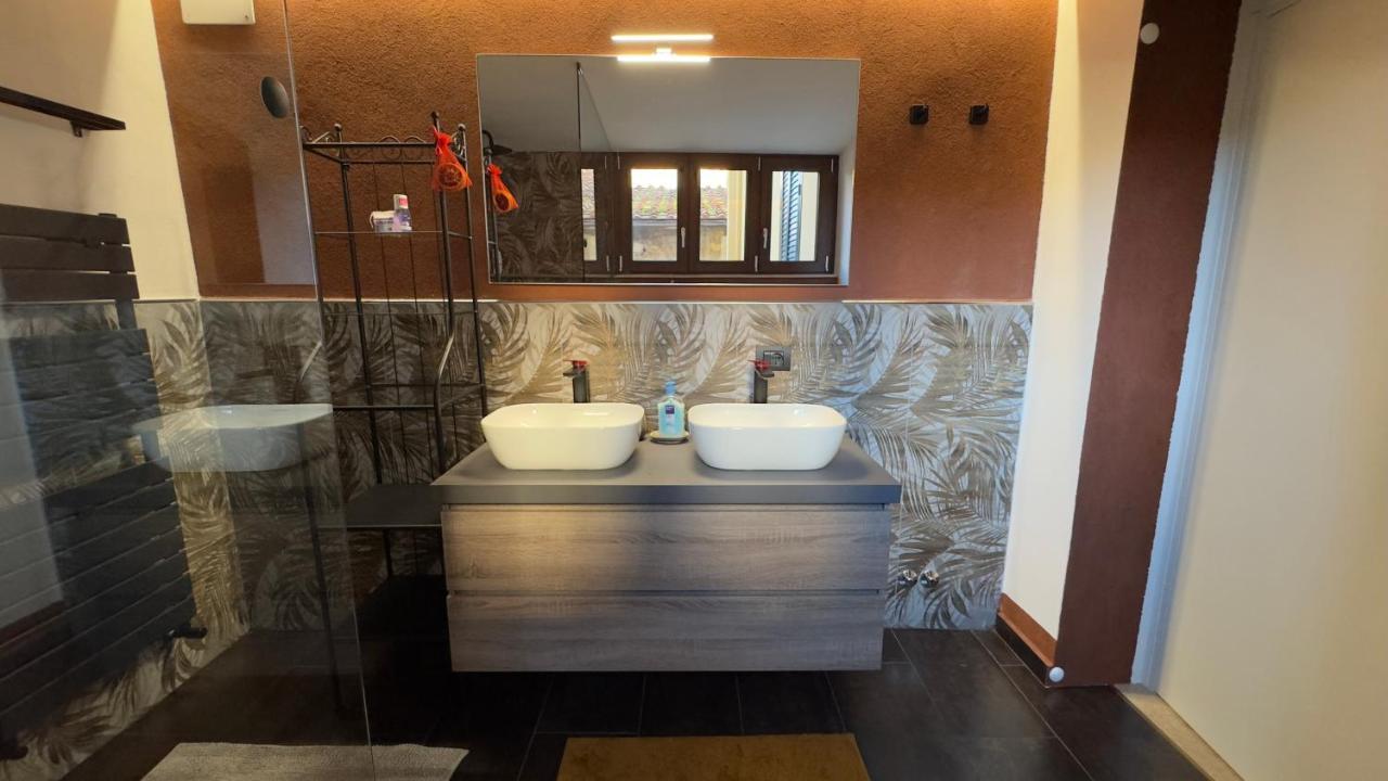 Suite Stylish & Cozy Apartment In The Heart Of Firenze Bagian luar foto