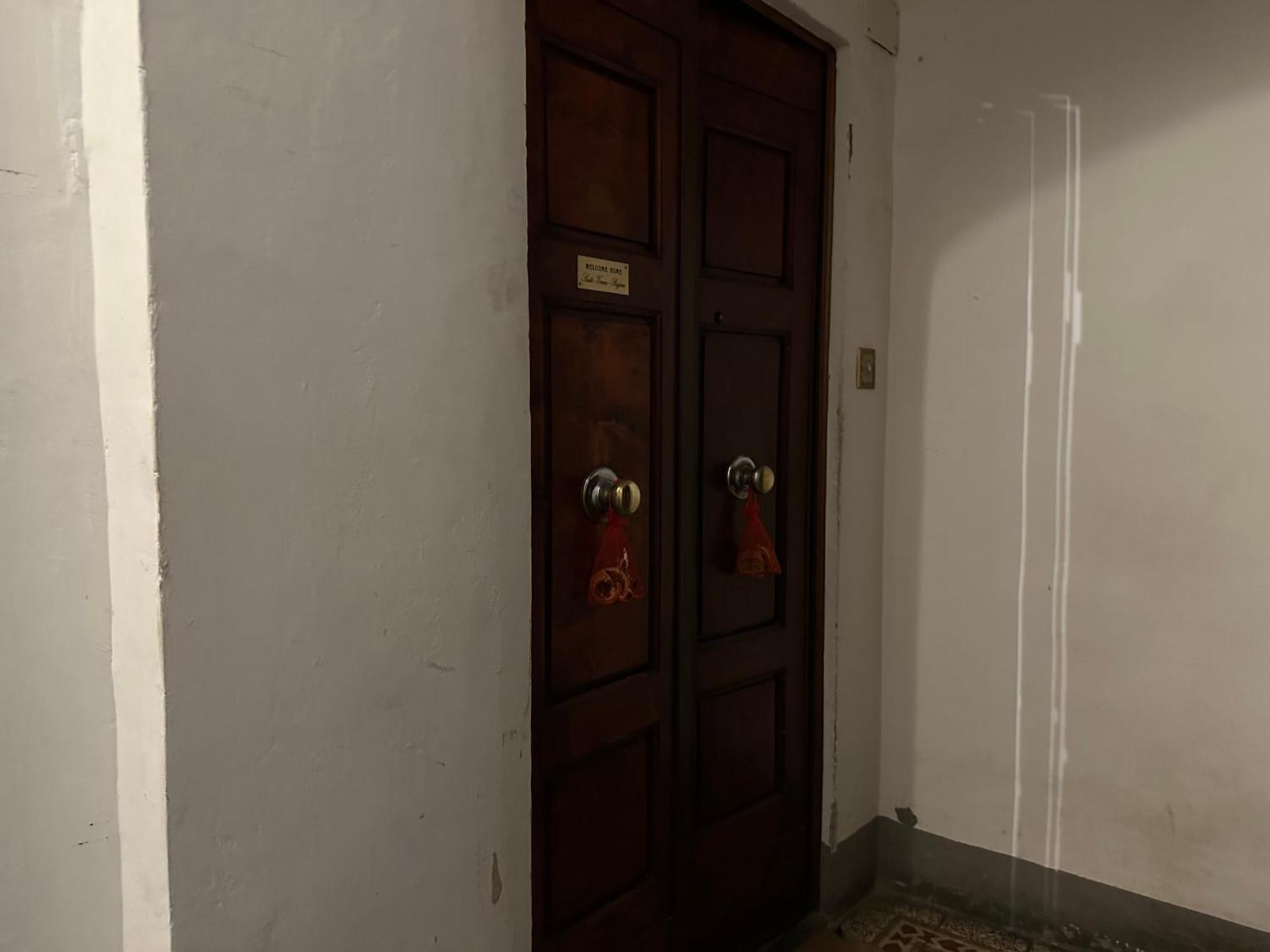 Suite Stylish & Cozy Apartment In The Heart Of Firenze Bagian luar foto